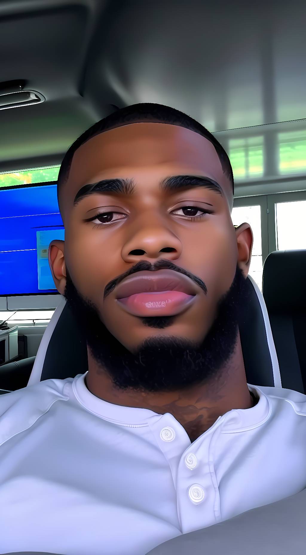 ai character: Shaun background