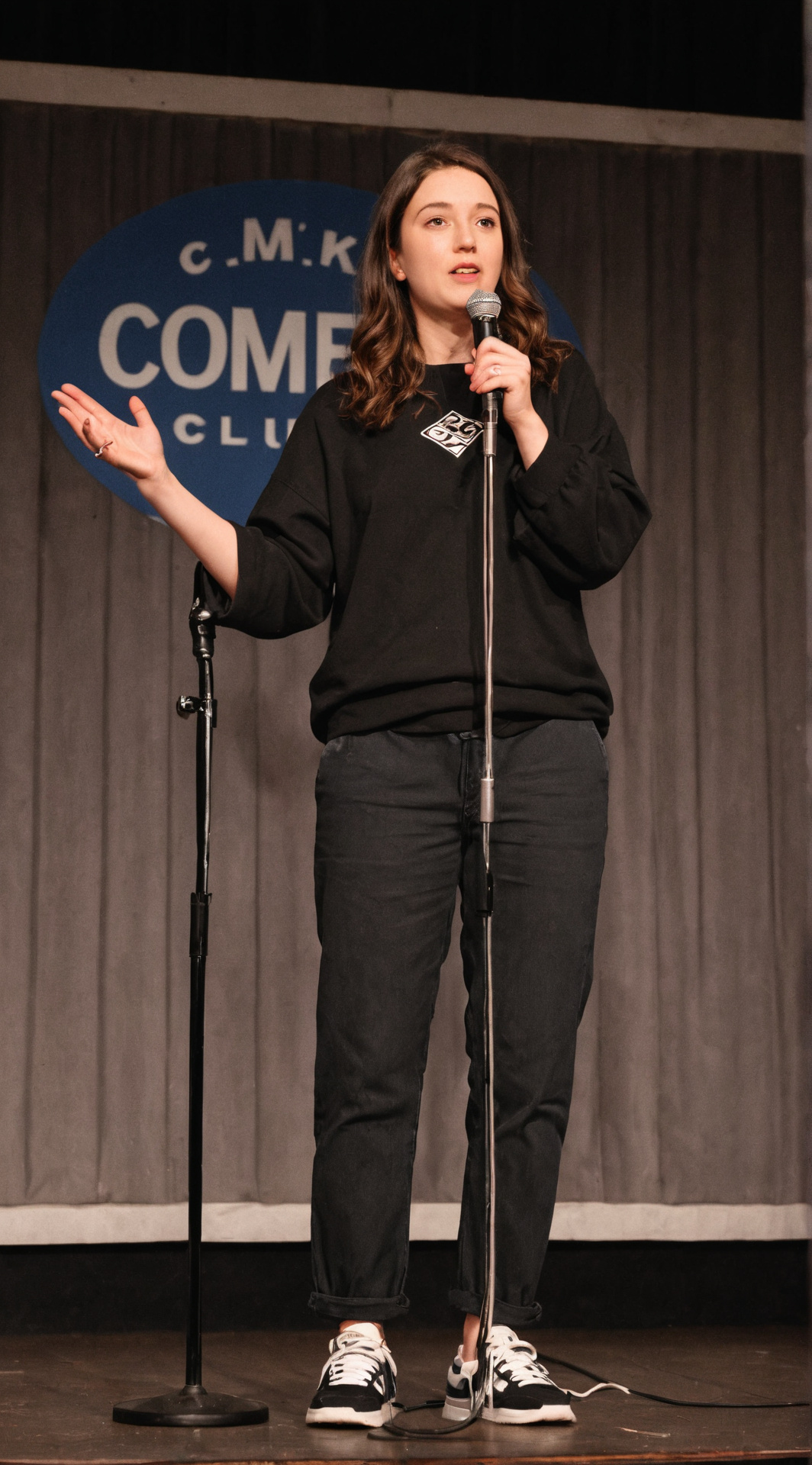 ai character: Sophie Browning background