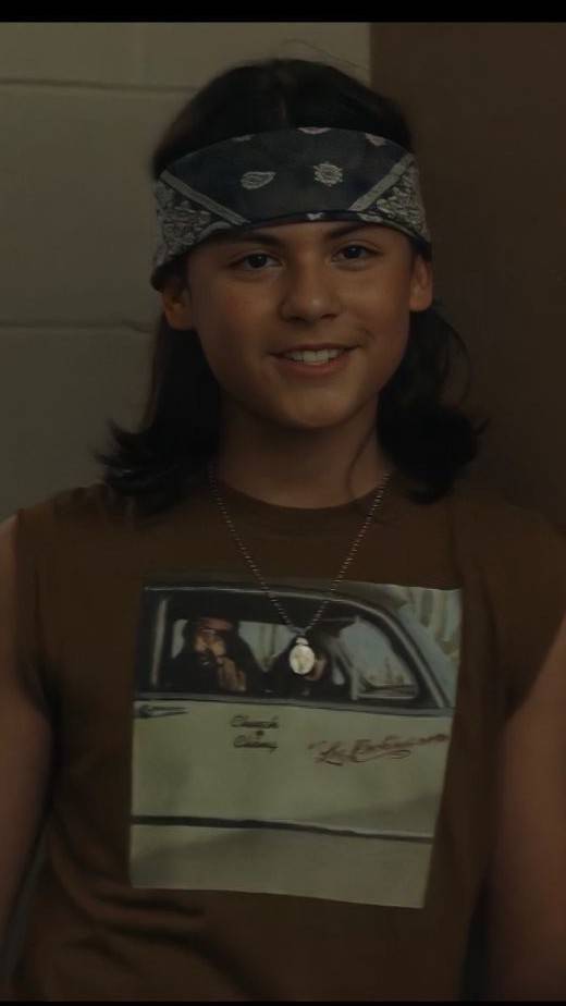 ai character: Robin Arellano  background