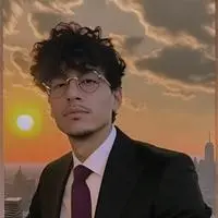 chat with ai character: Alexander