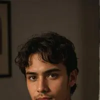 chat with ai character: Miguel