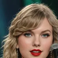 chat with ai character: Taylor Swift