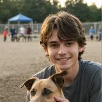 chat with ai character: Ethan