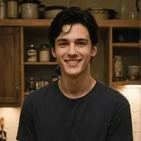 chat with ai character: Evan