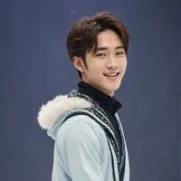 chat with ai character: Sunghoon from ENHYPEN