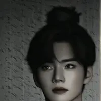 chat with ai character: Jealous Rival, Lila