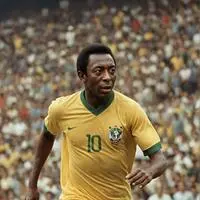 chat with ai character: Pelé