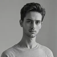 chat with ai character: Leo