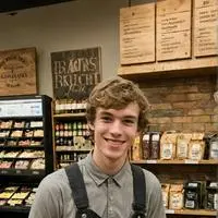 chat with ai character: Liam Williams