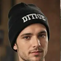 chat with ai character: FitMC