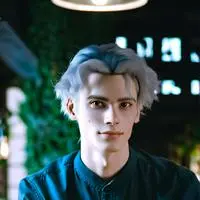 chat with ai character: жека