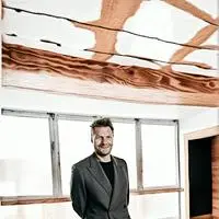 chat with ai character: Niclas Wahlgren