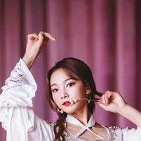 chat with ai character: Dasuri Choi