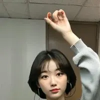 chat with ai character: Ava K-Pop