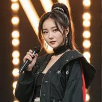 chat with ai character: Minjee