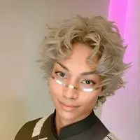 chat with ai character: Lumen