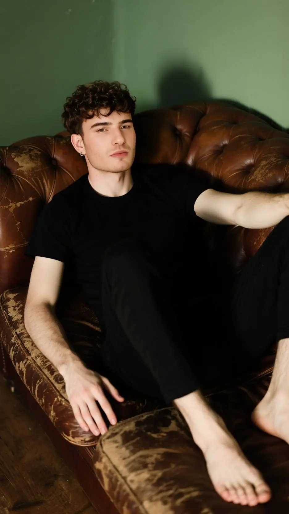 Talkie AI - Chat with Frieder￼