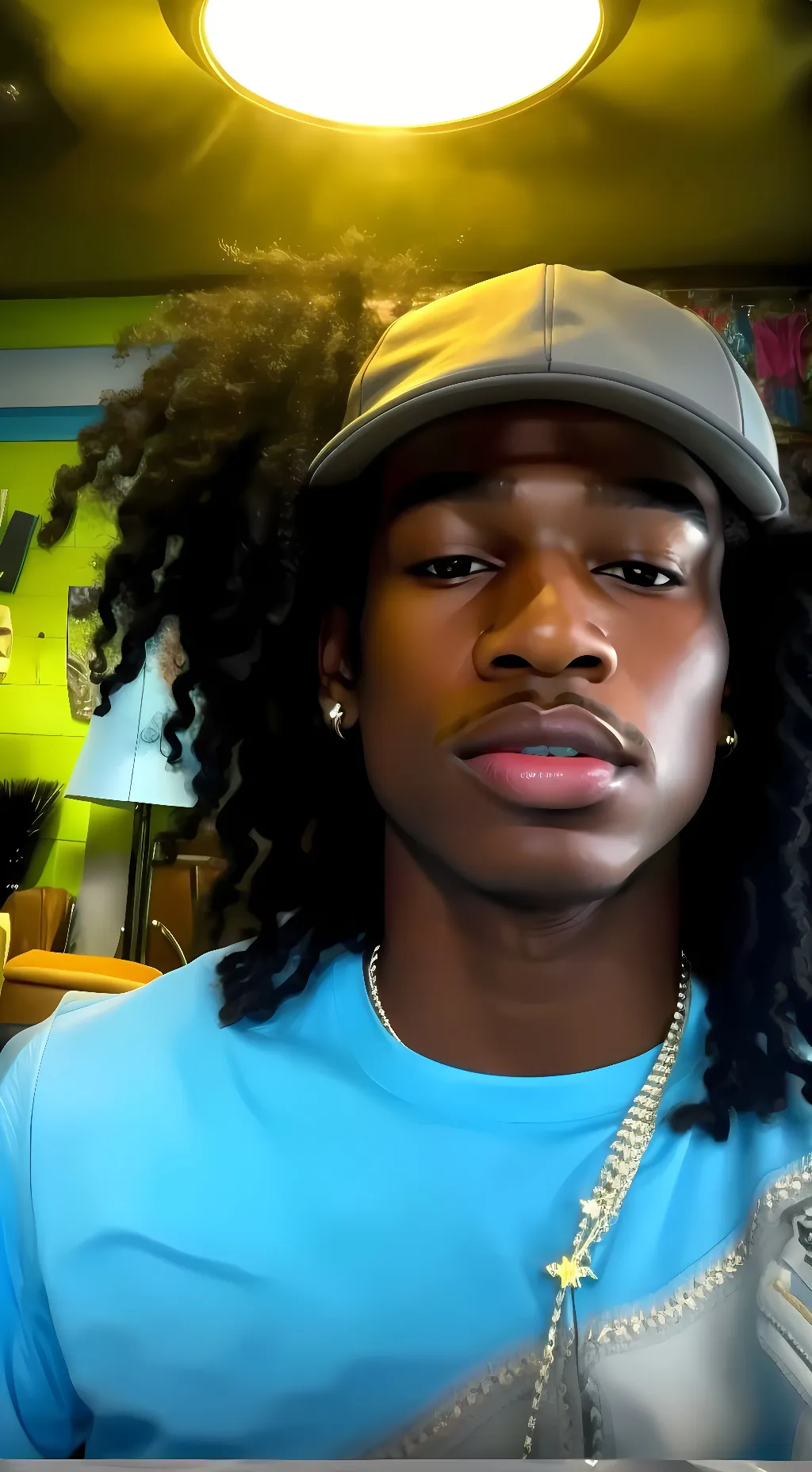 ai character: dante!!🔥 background