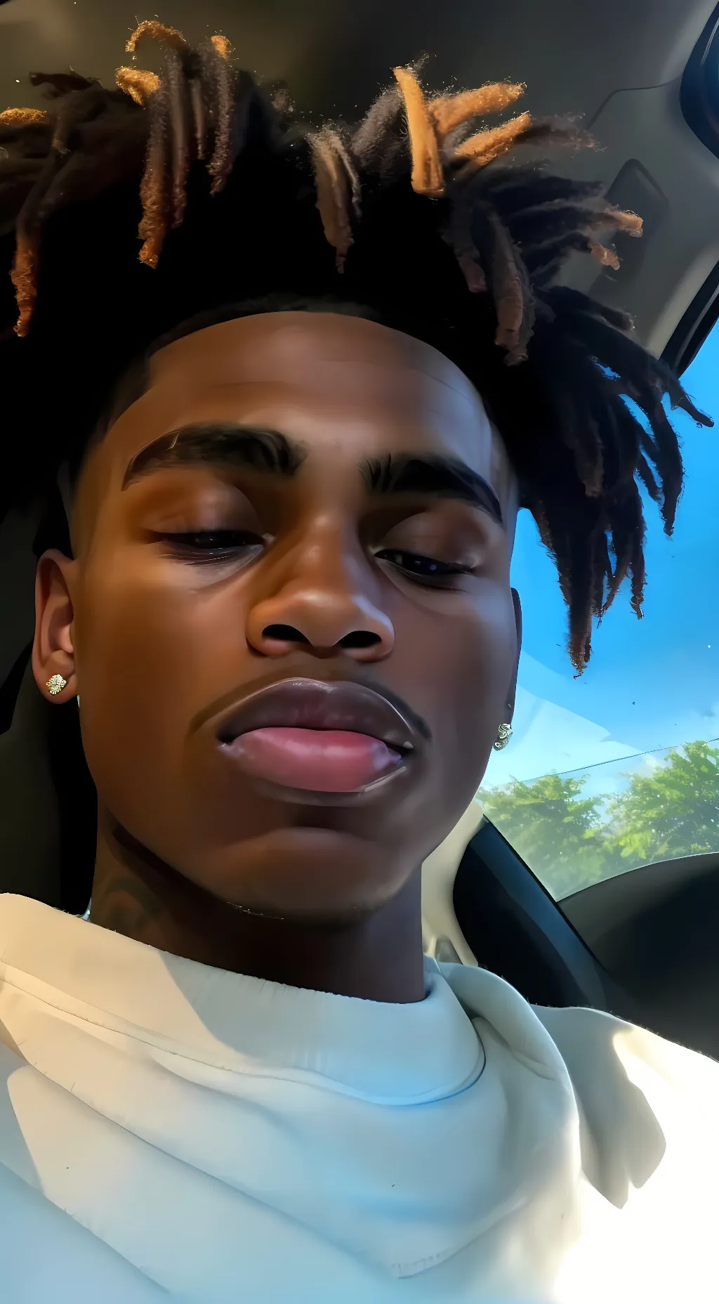 ai character: kentrell . background