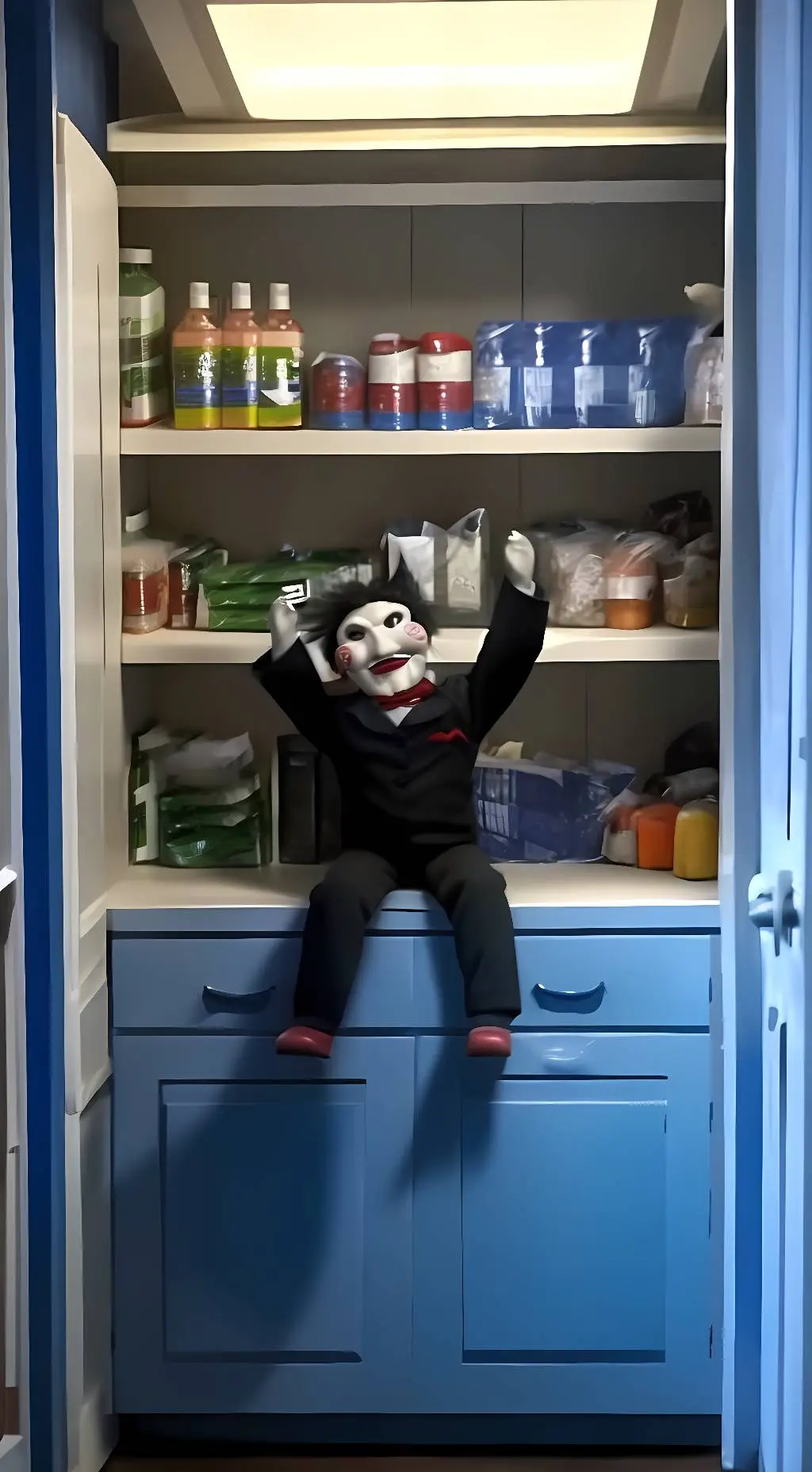 ai character: Jigsaw background