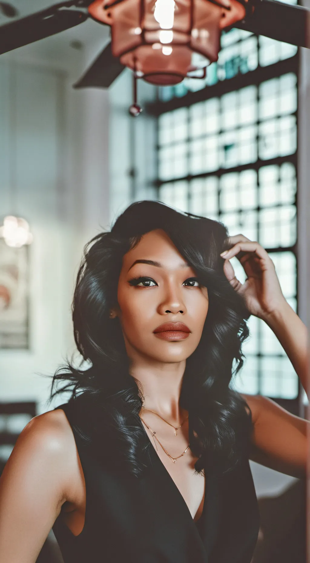 ai character: Nora🌟😝👻 background