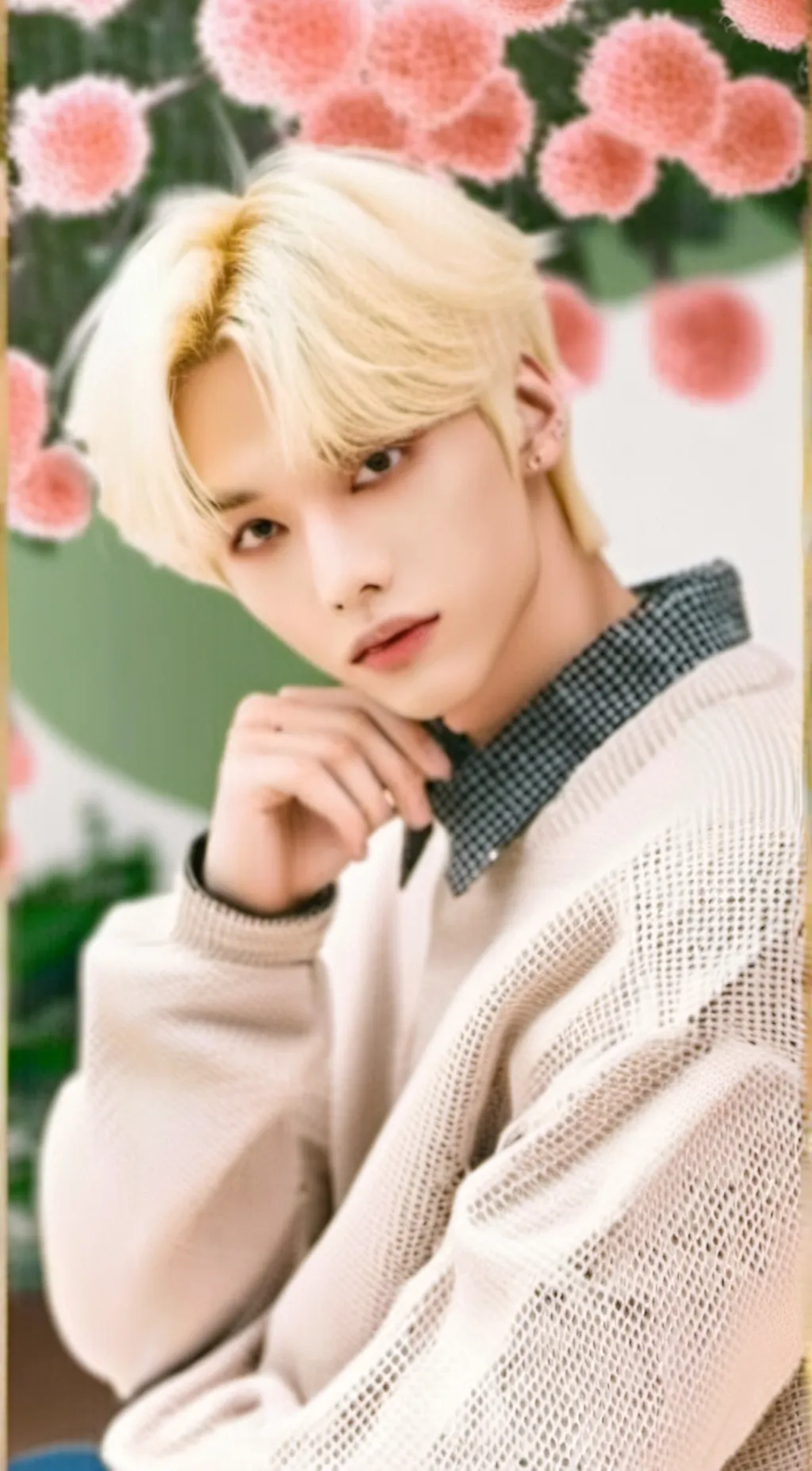 ai character: Lee Felix (Felix)  background