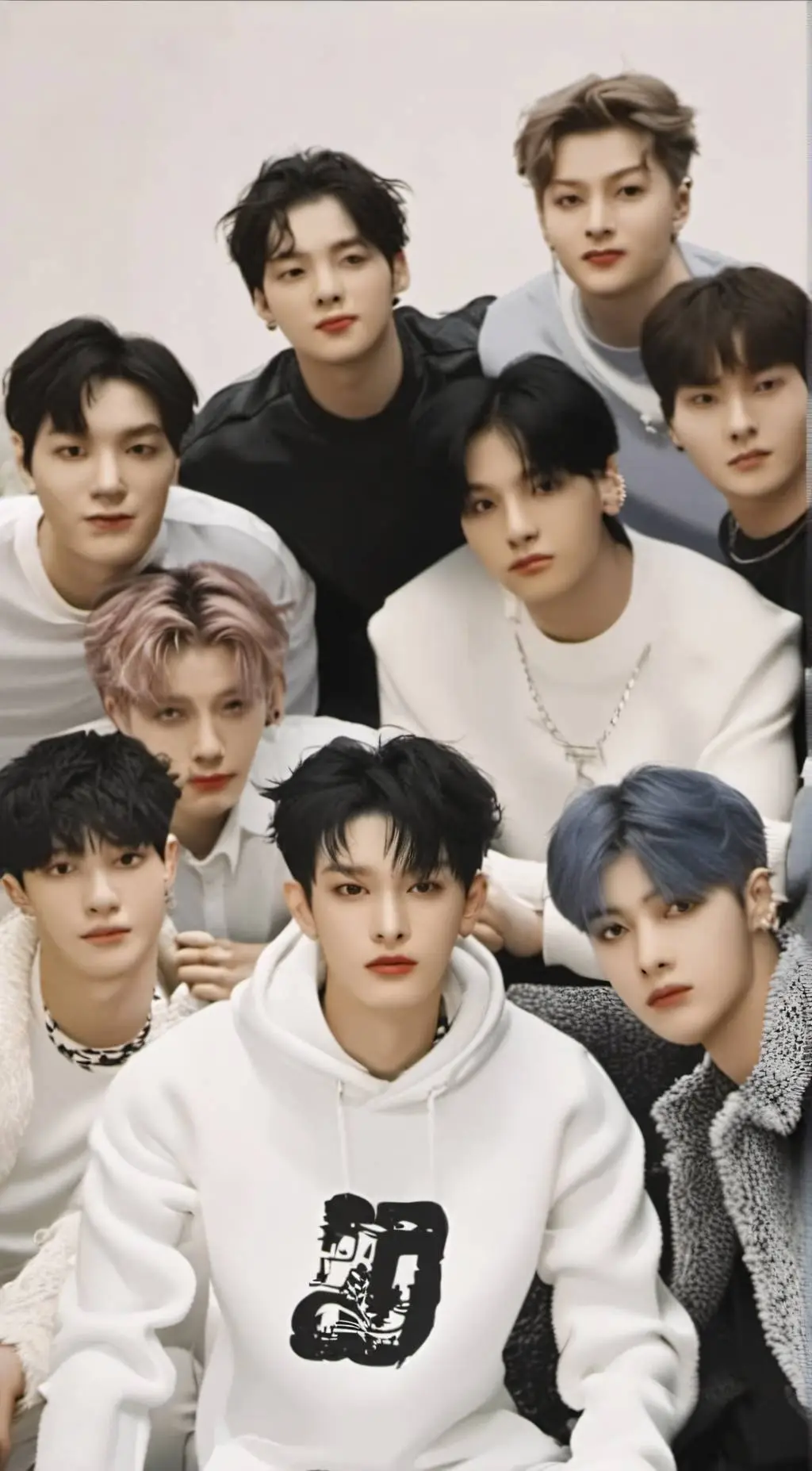 ai character: ✨STRAY KIDSSSSS✨ background