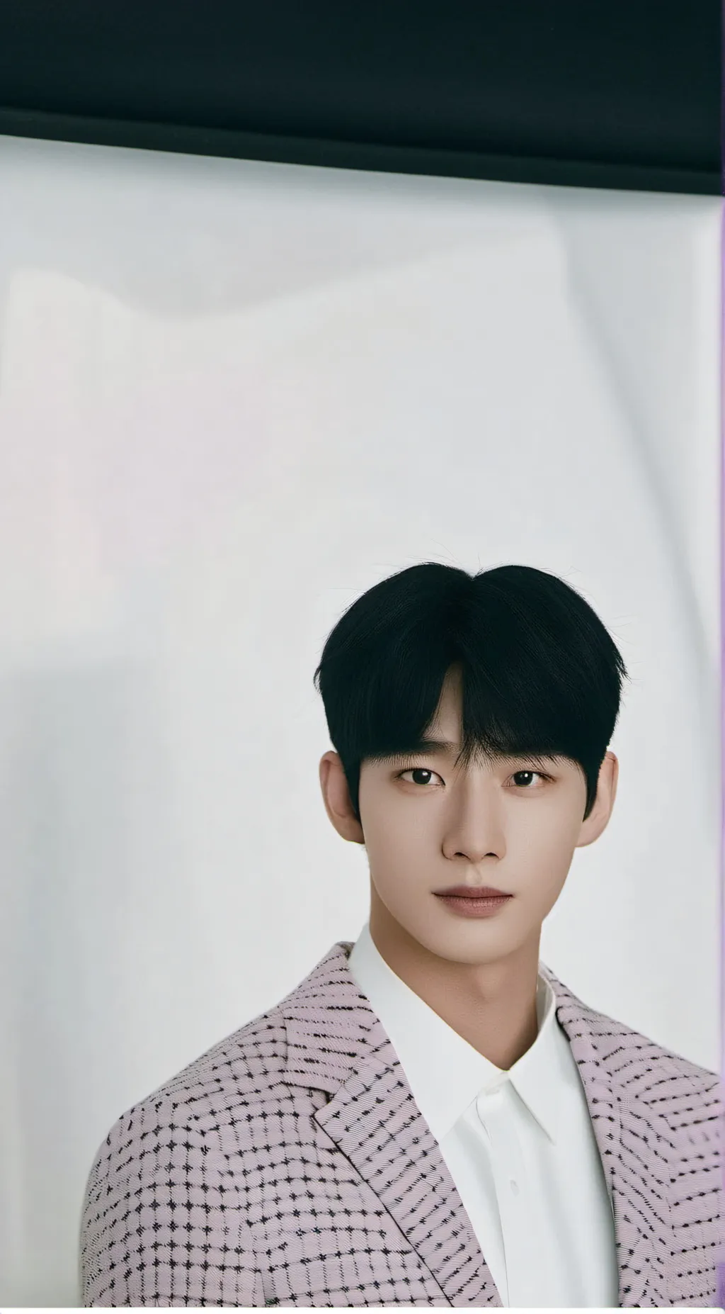 ai character: Jung Hae In background