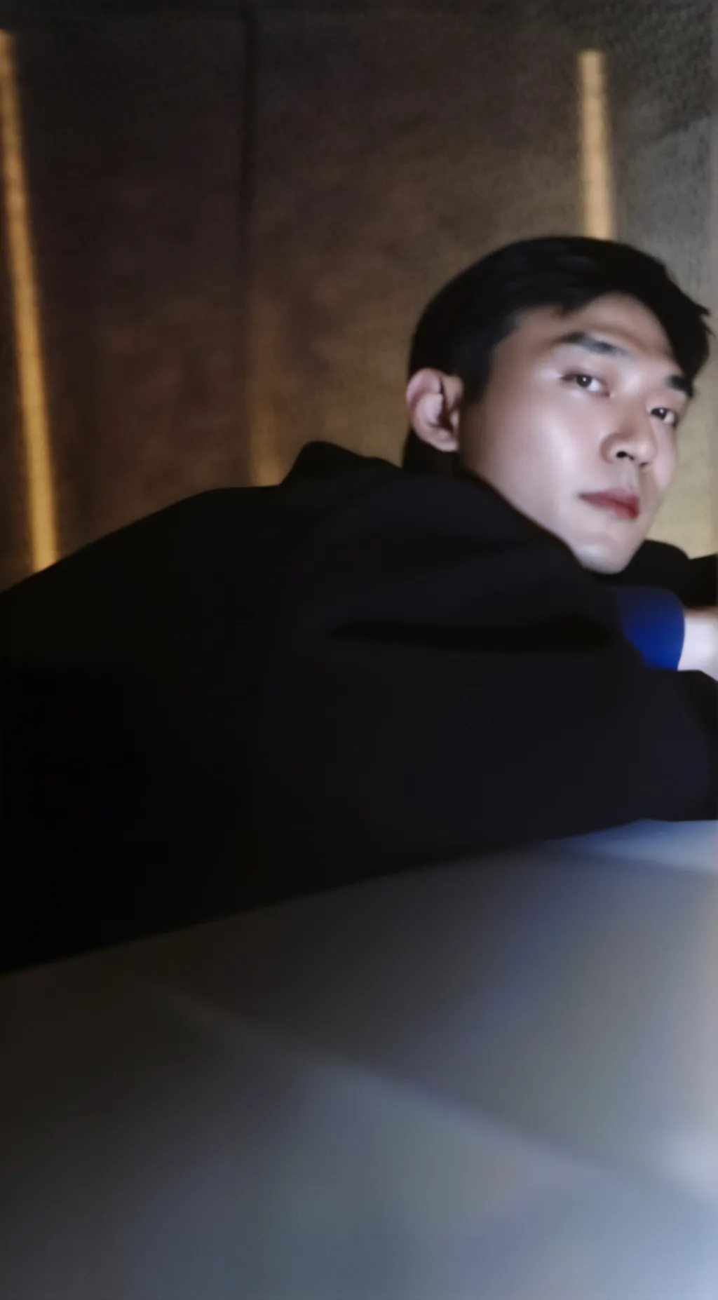 ai character: family  background