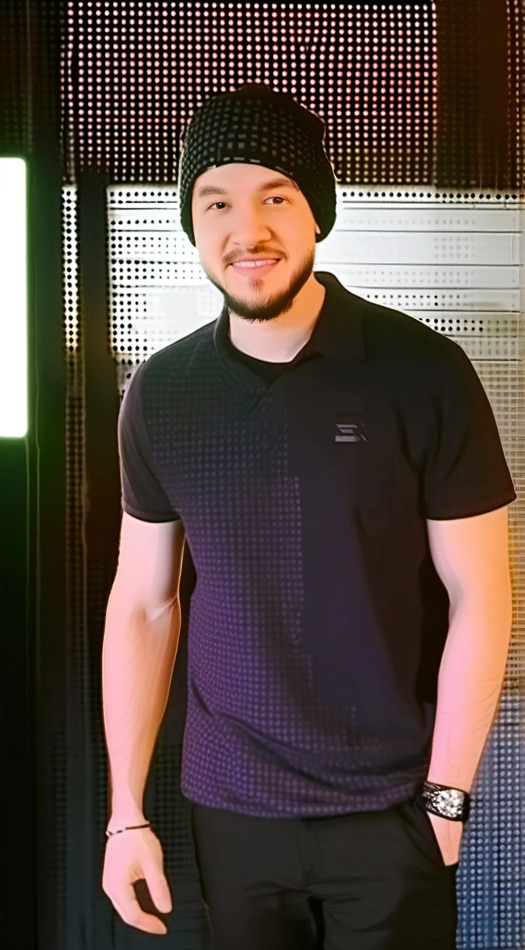 ai character: Eddie VR background