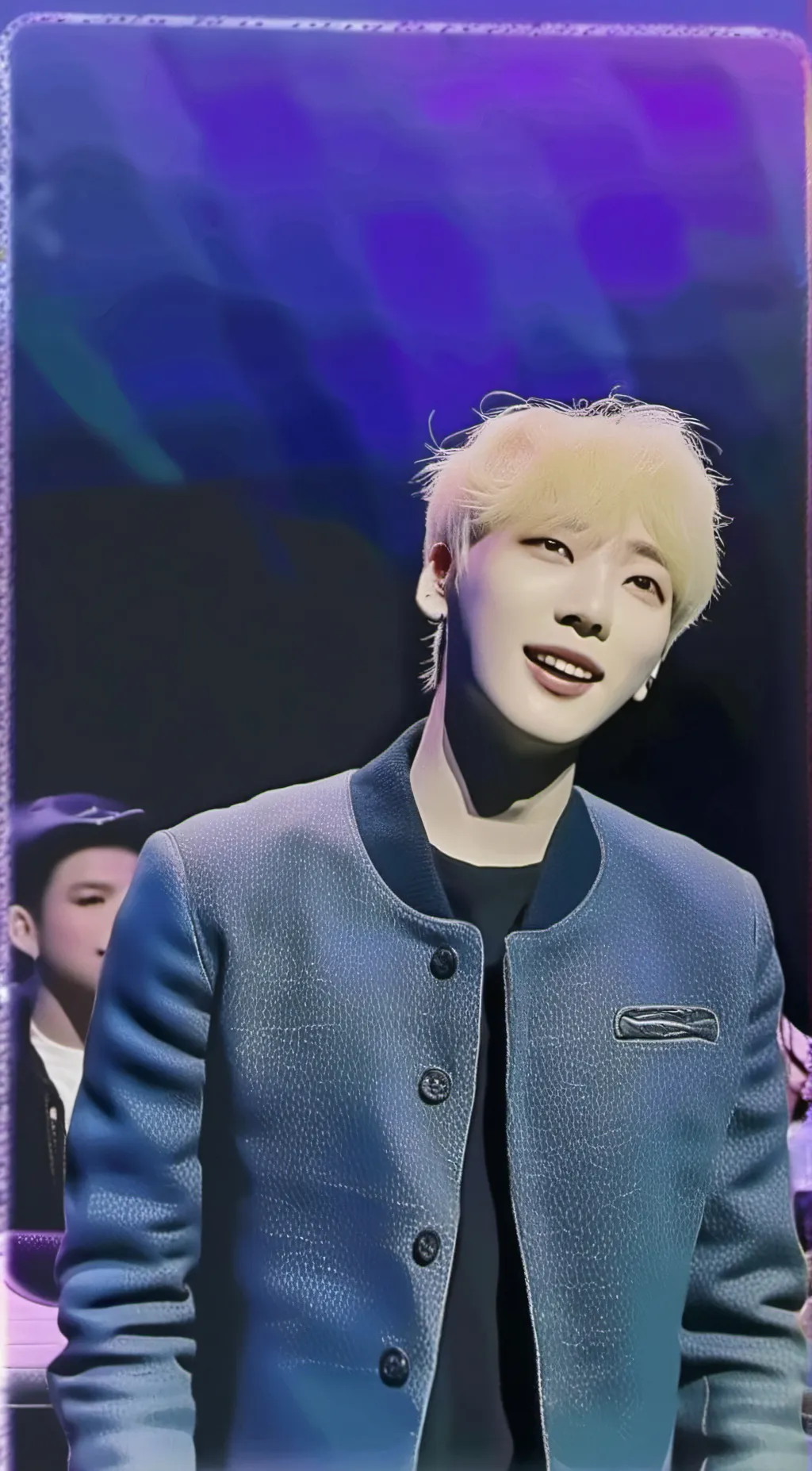 ai character: sunoo background