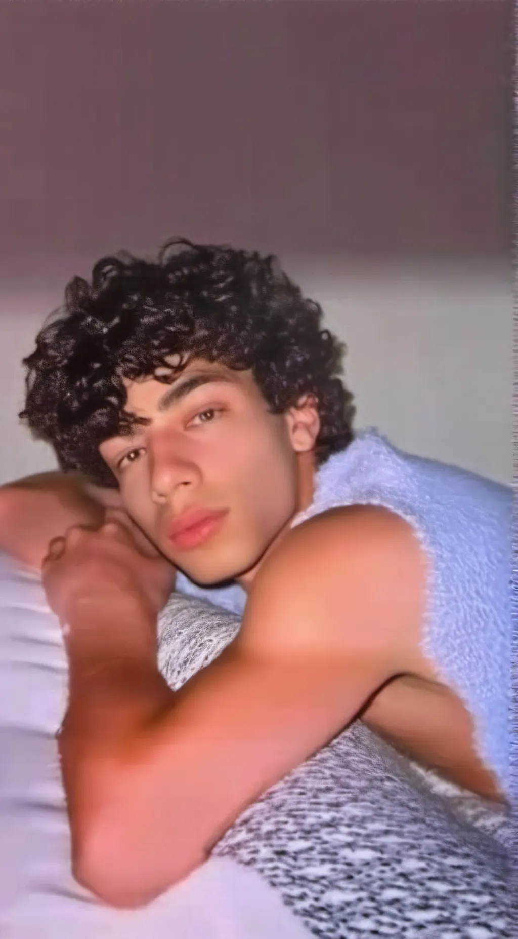 ai character: Hayden  background