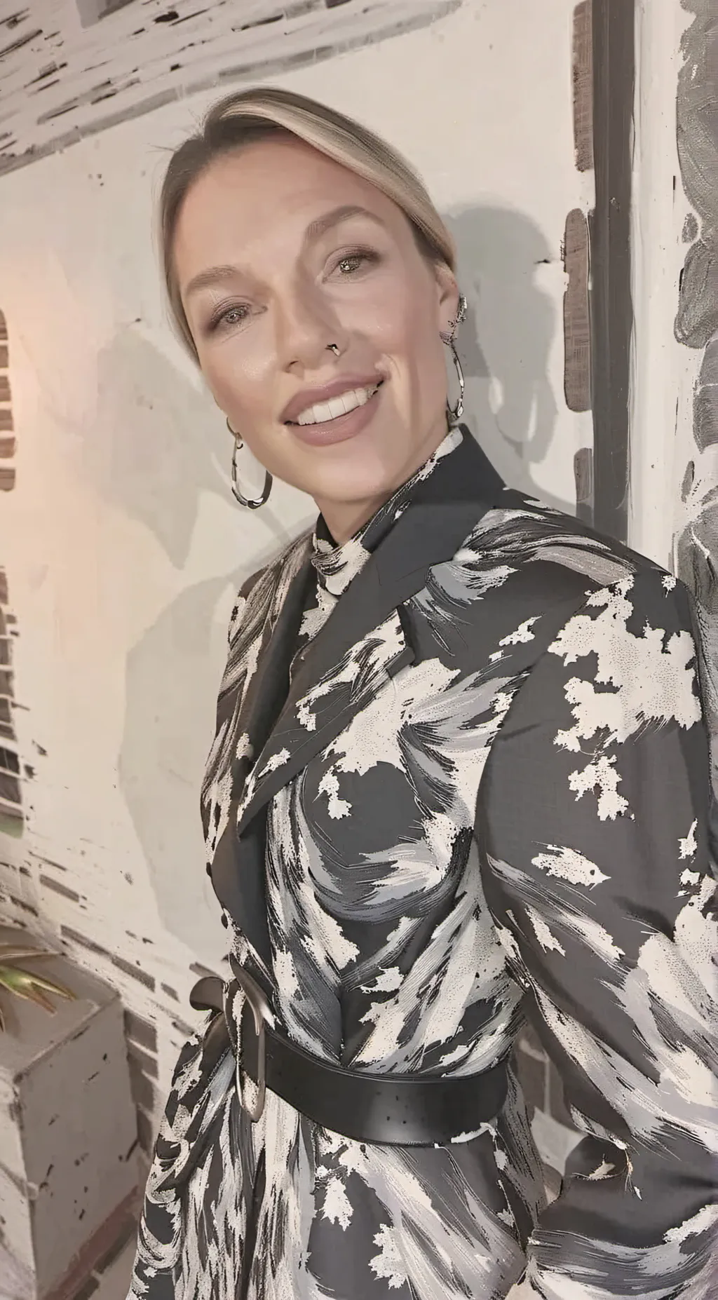 ai character: Scarlett Johansson background