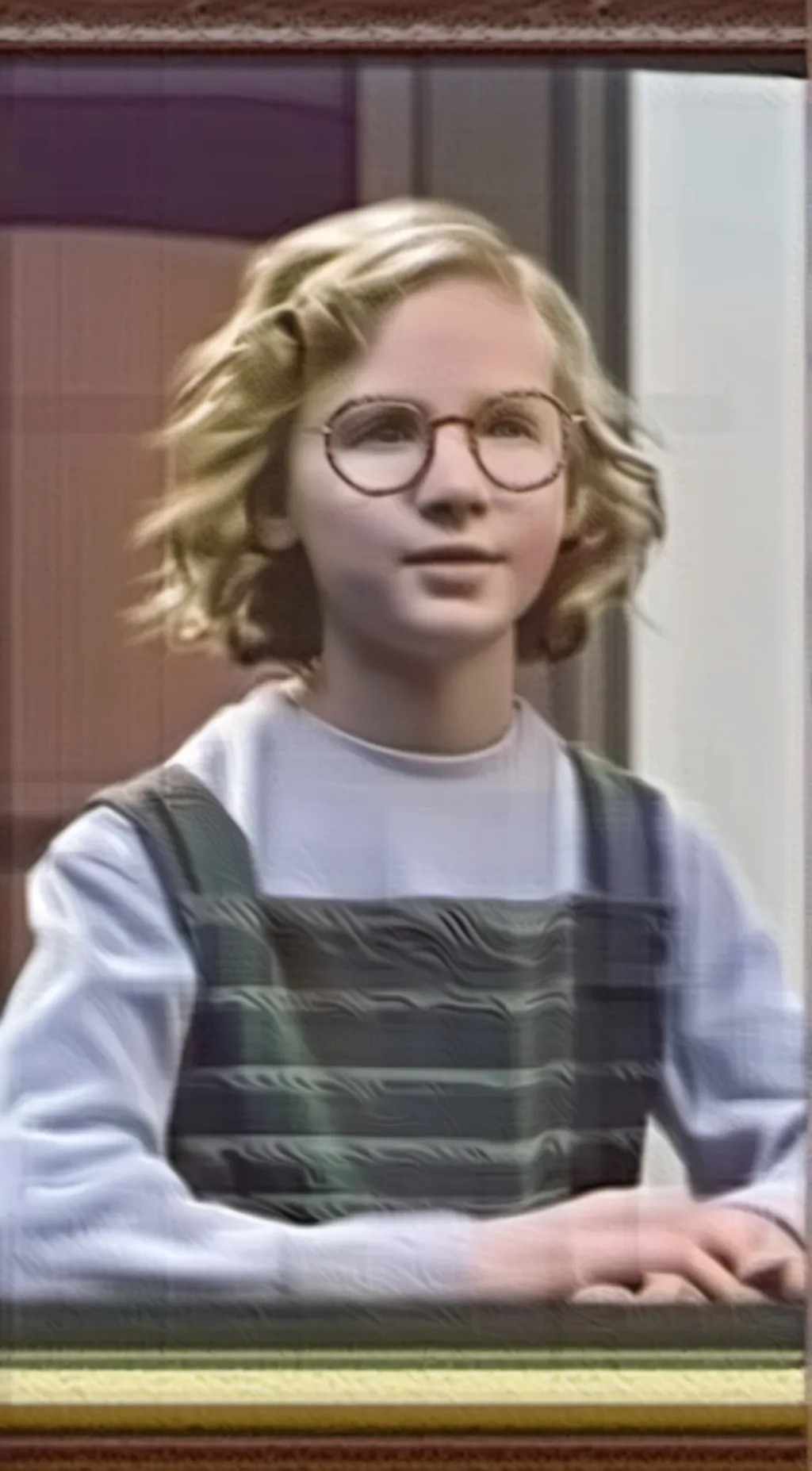 ai character: Avah background