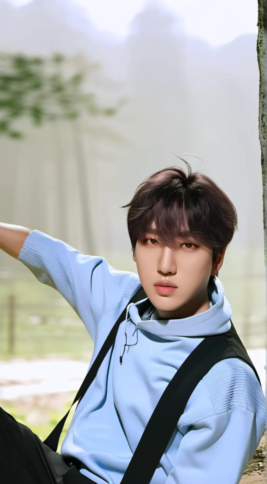 ai character: 돼끼야 놀자~ background