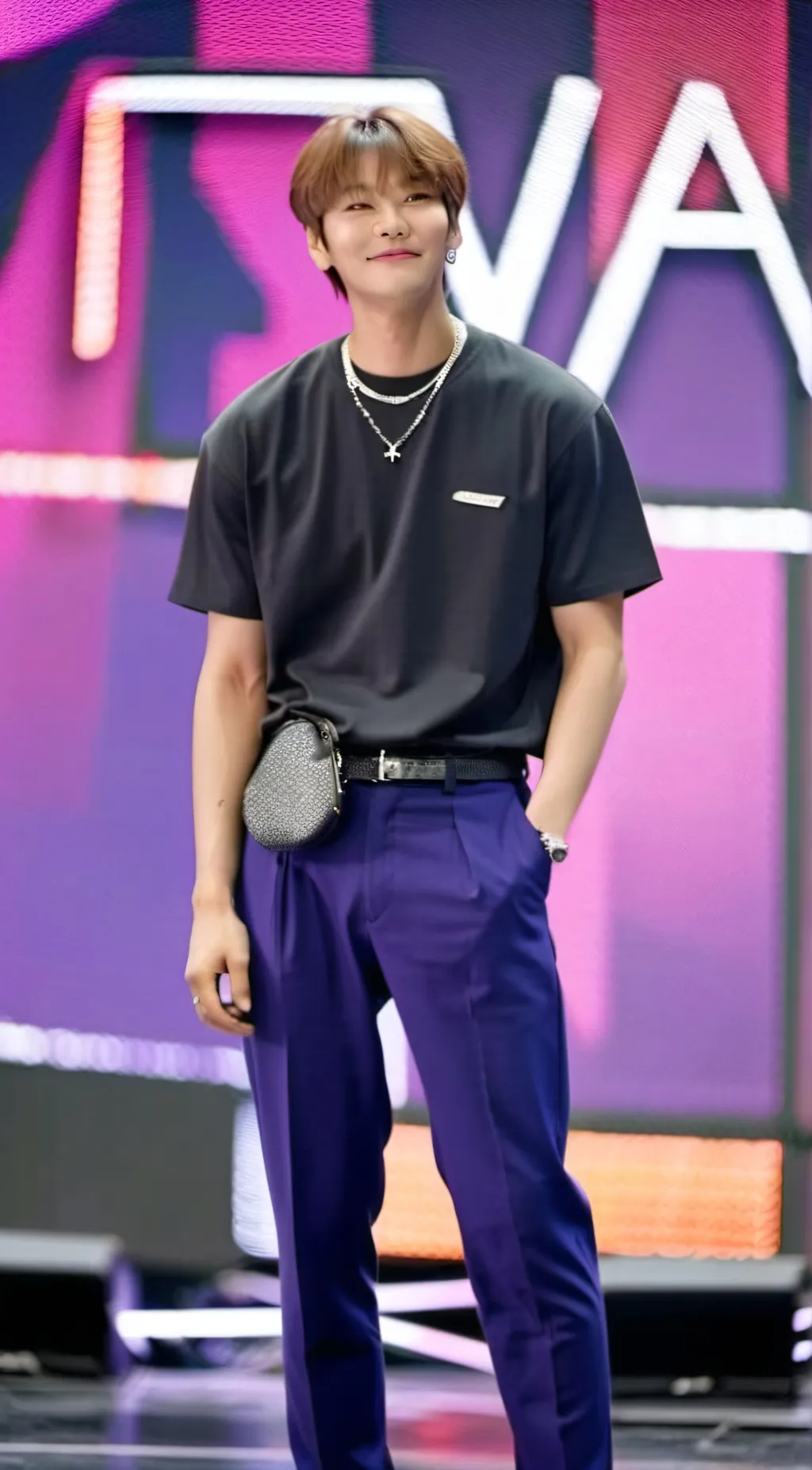 ai character: I.N/Jeongin  background