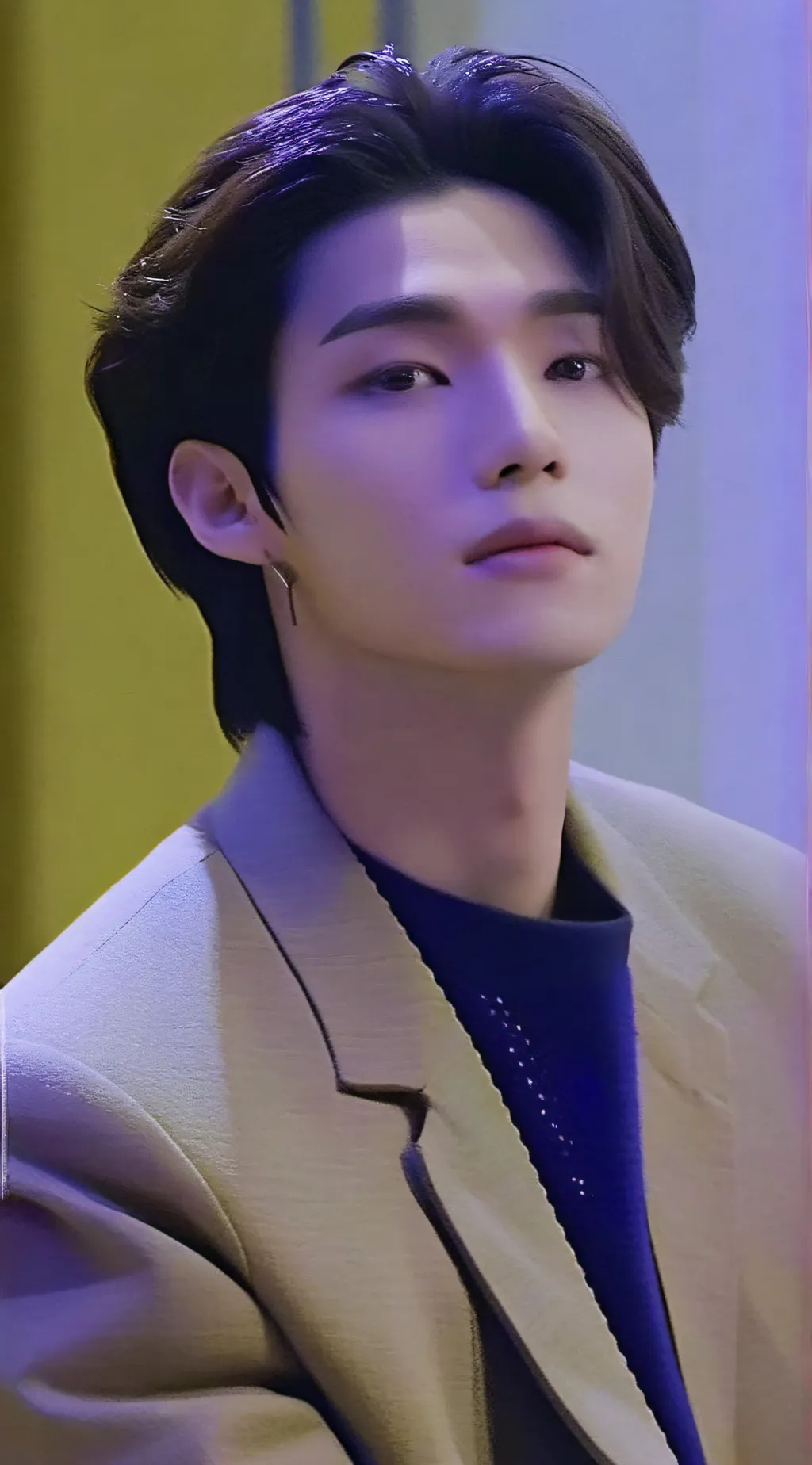 ai character: Felix background