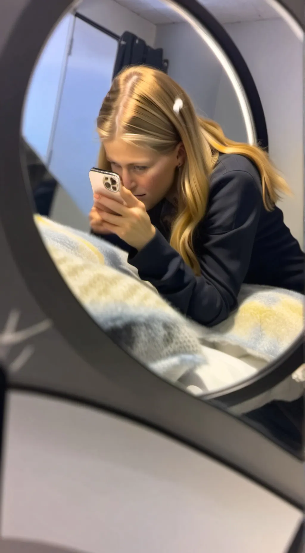 ai character: Alyna background