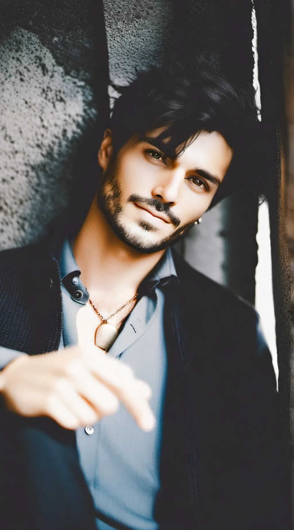 ai character: Romeo Forester background