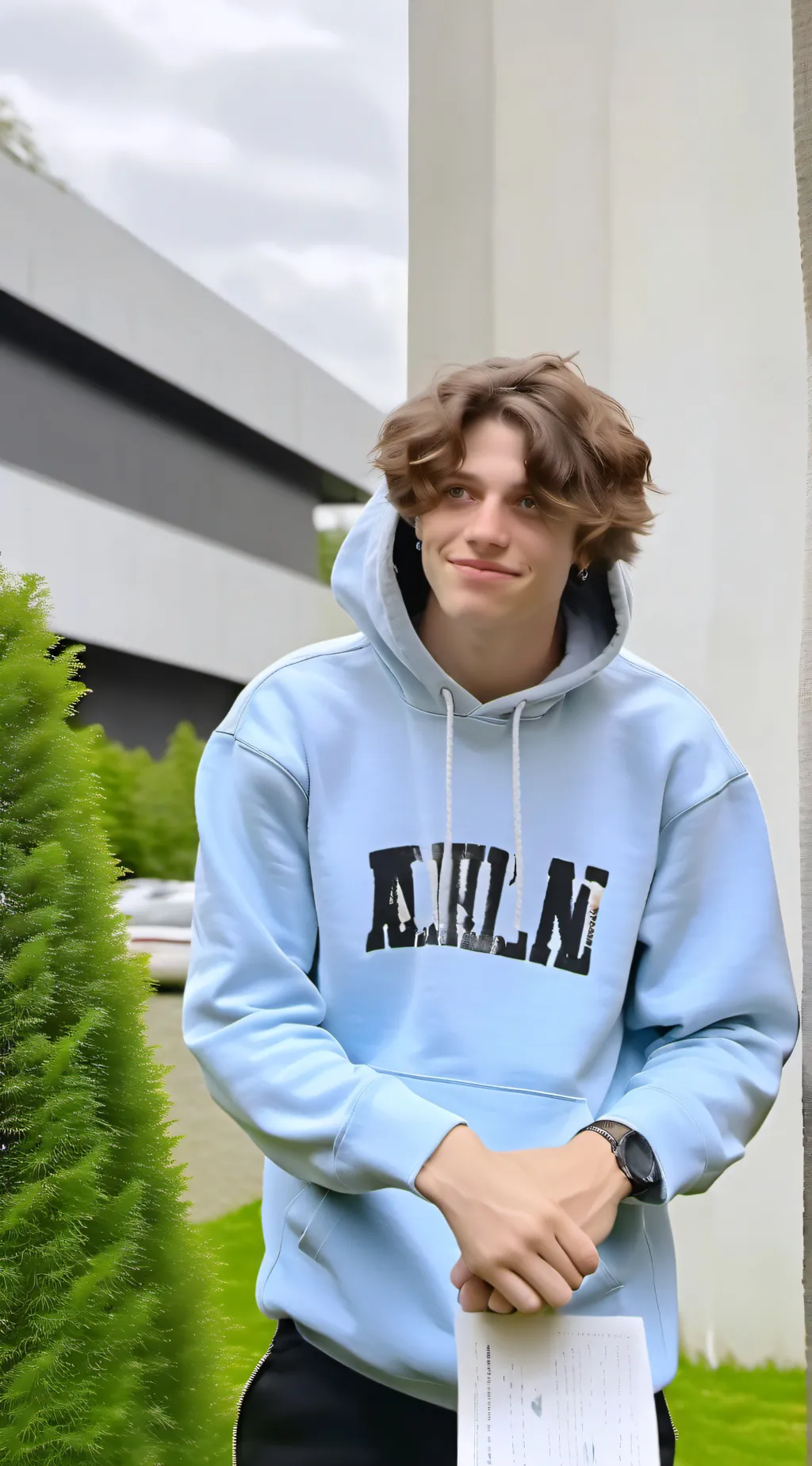 ai character: Matt sturniolo background