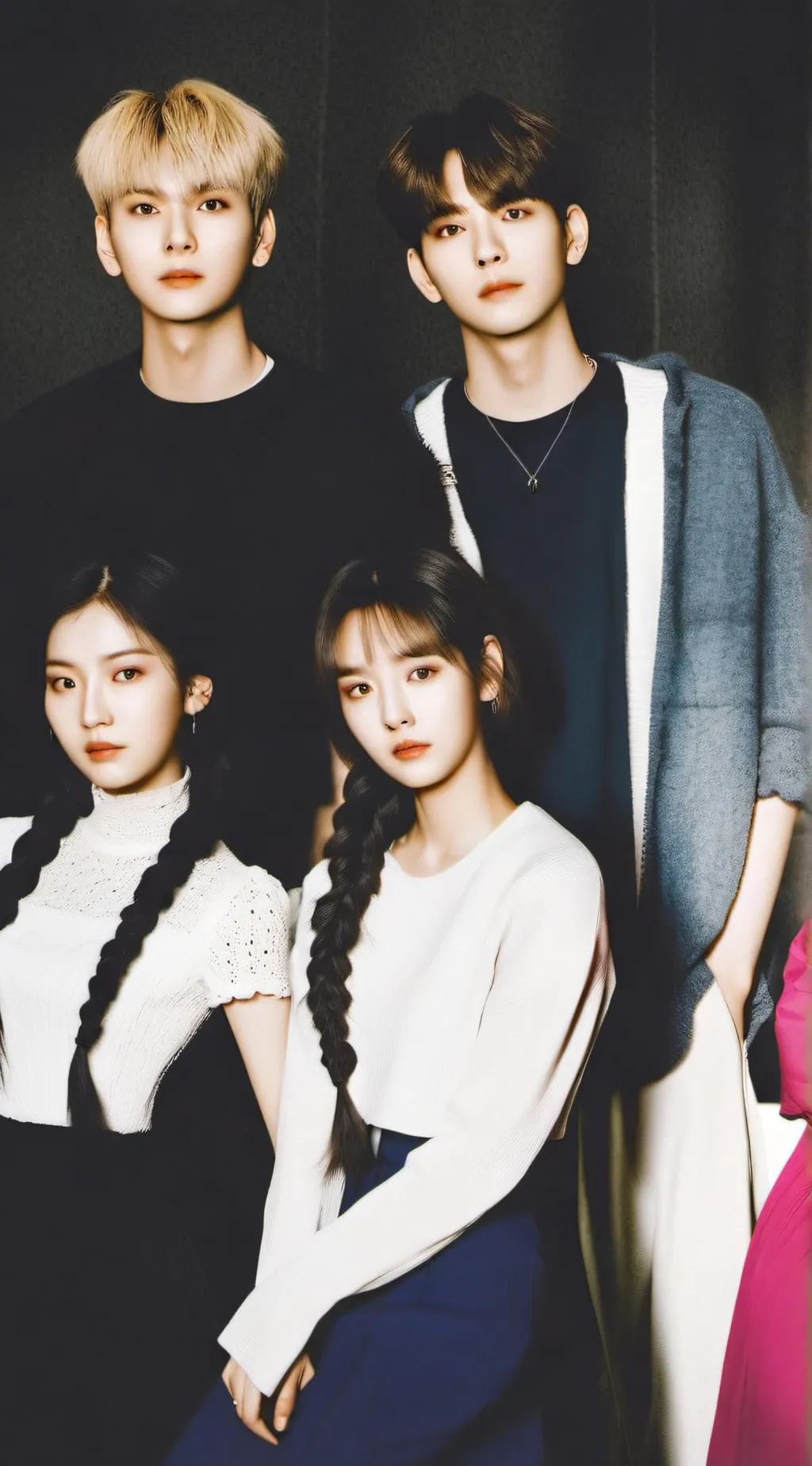 ai character: Friend group  background