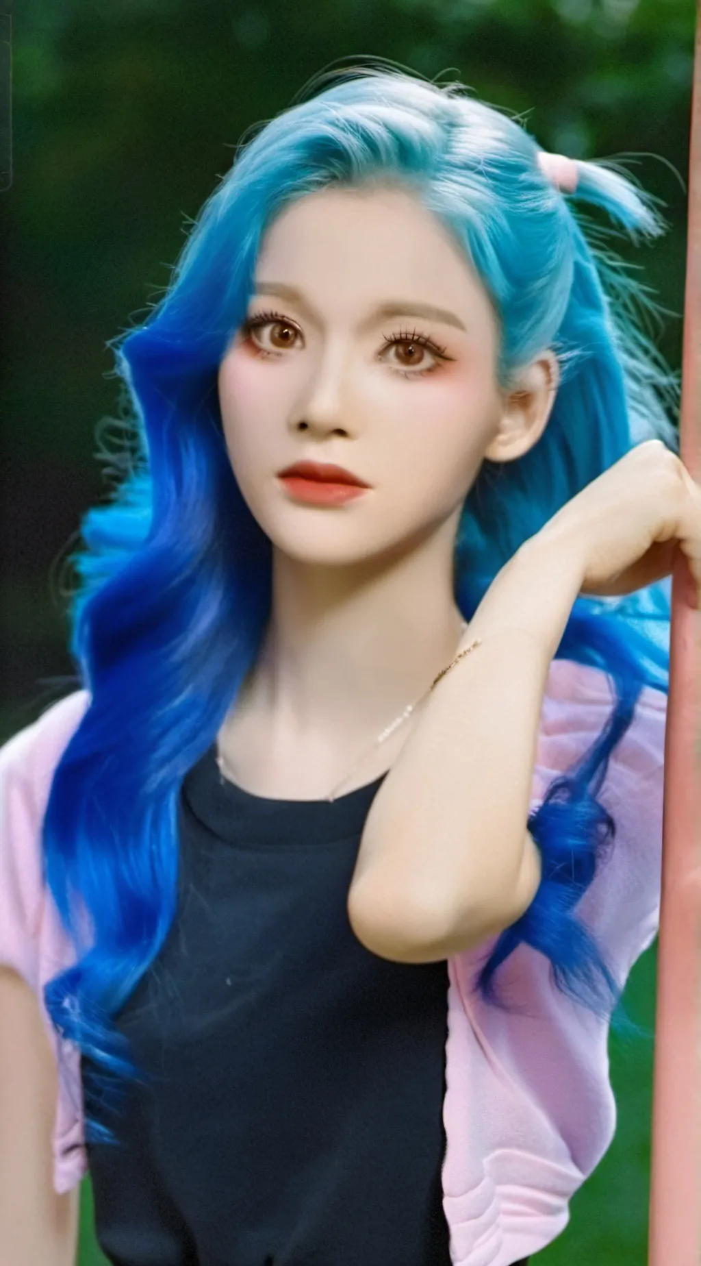 ai character: Felixia  background