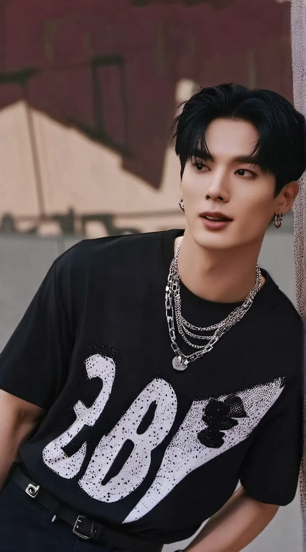 ai character: LEE HEESUENG background