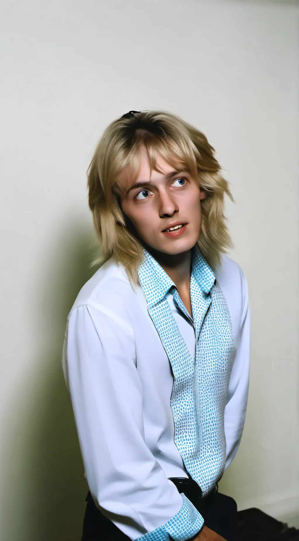 Talkie AI - Chat with Roger Taylor 