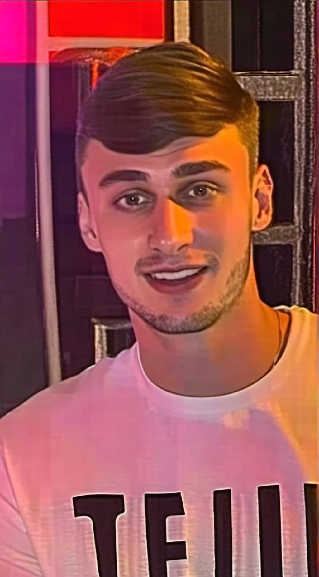 ai character: Jay Slater  background