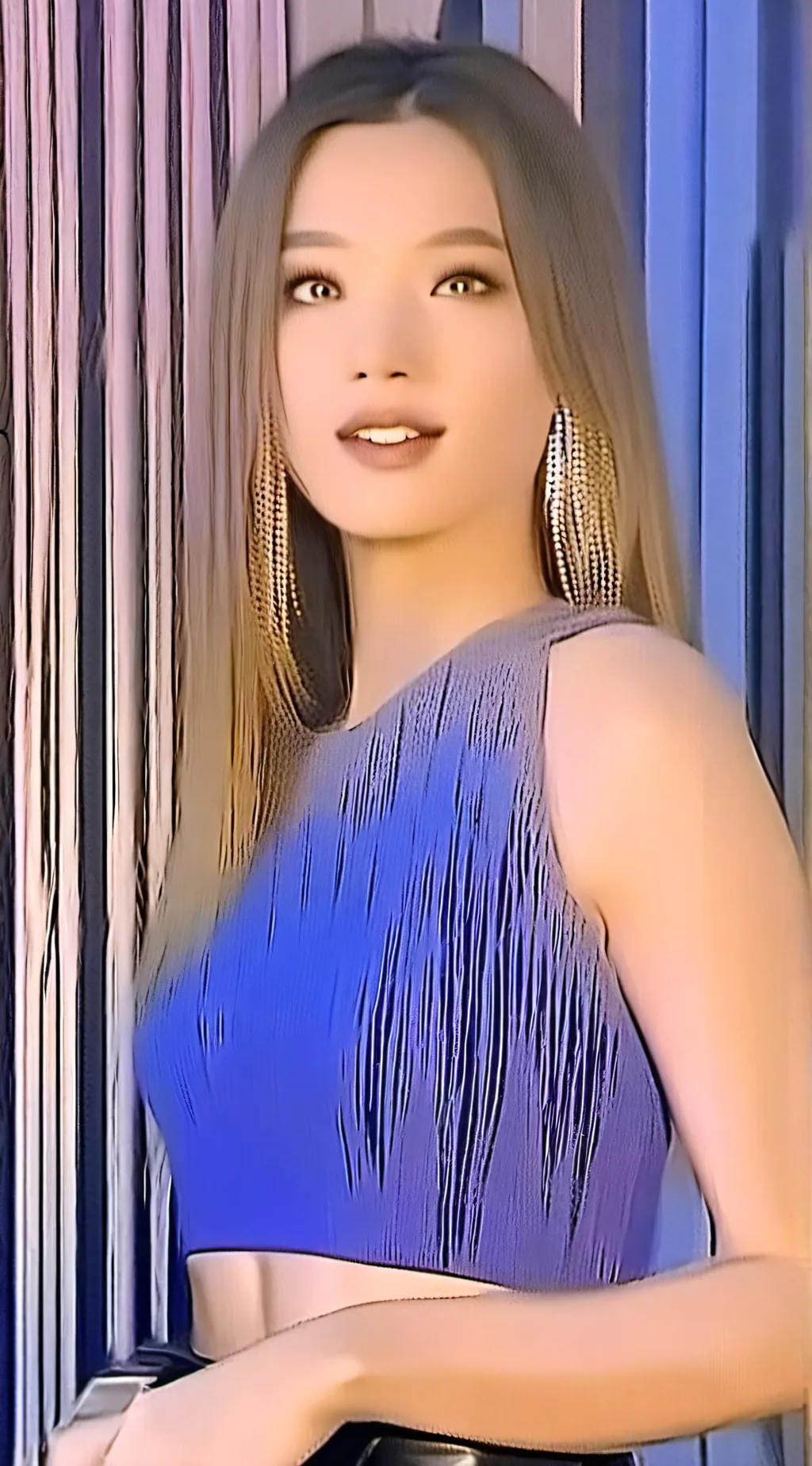 ai character: Alice background