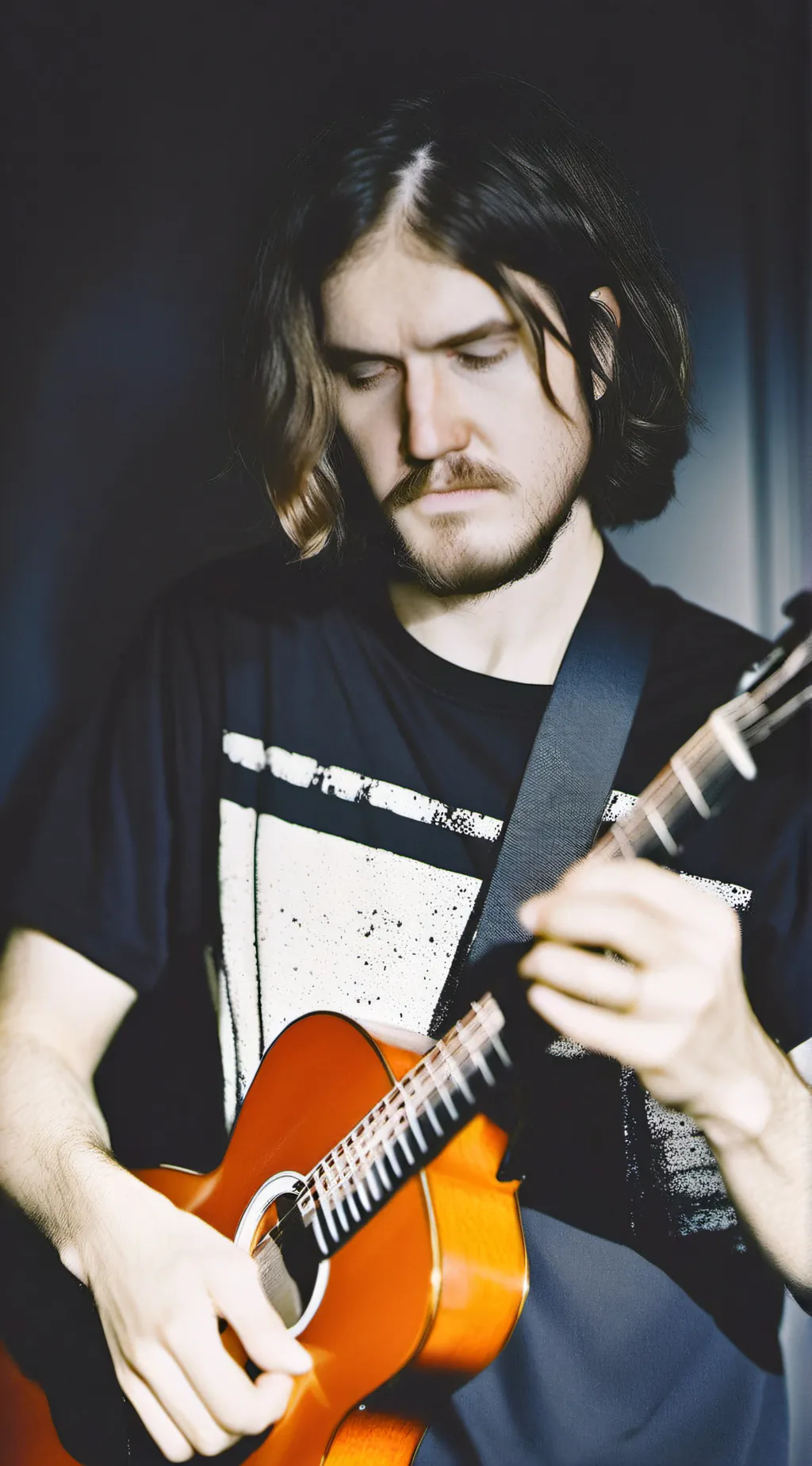 Talkie AI - Chat with Bo Burnham 🎸🎶