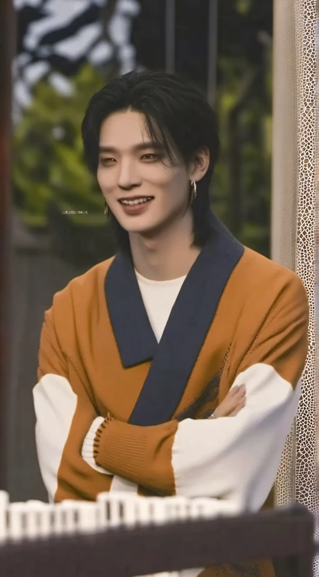 ai character: Hyunjin of skz background