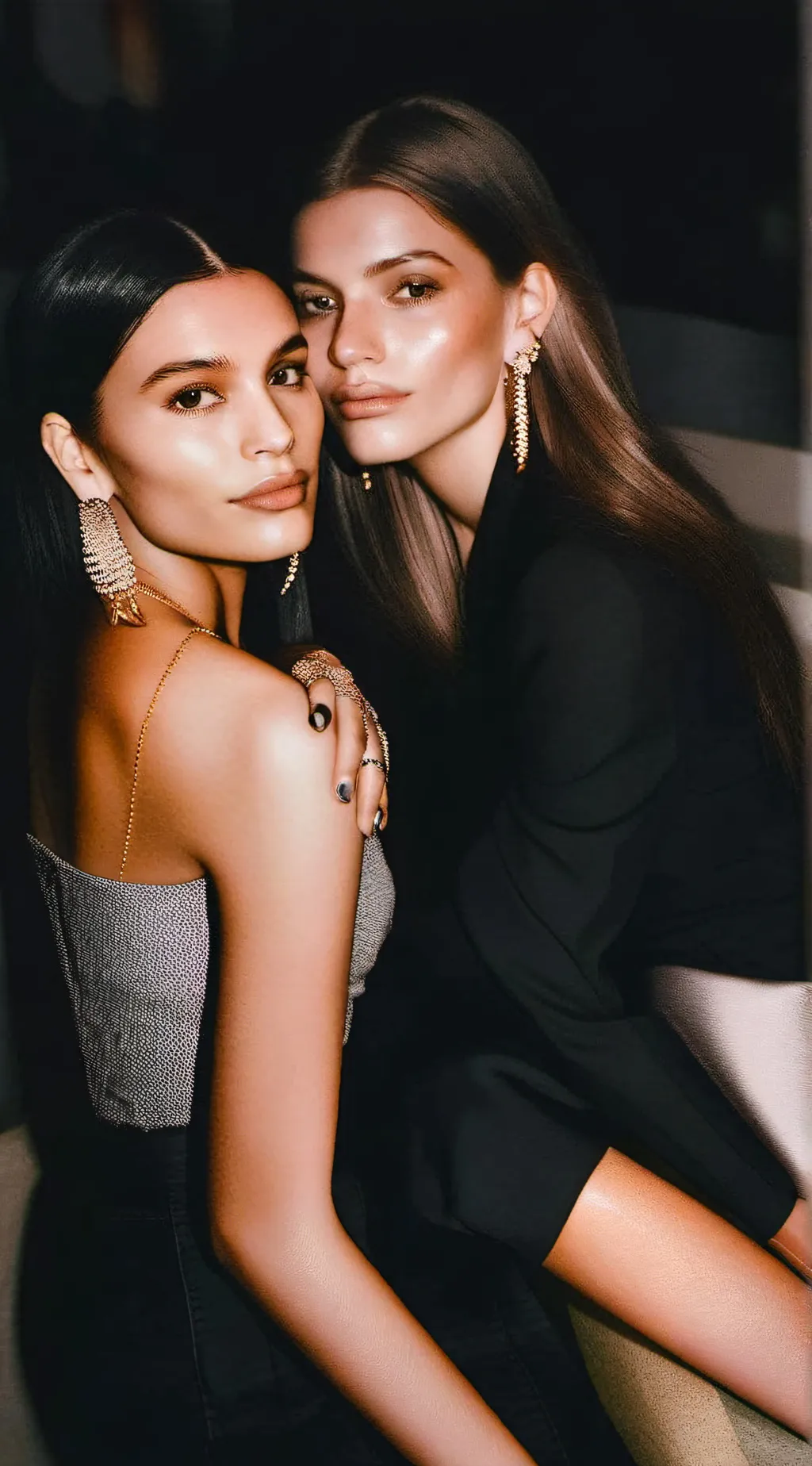 Talkie AI - Chat with Selena G Hailey B