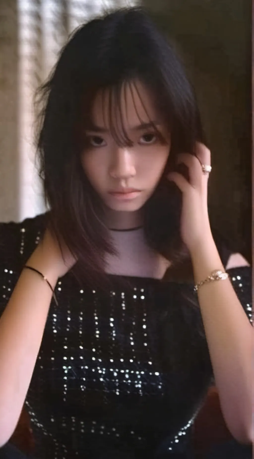 ai character:  Elizabeth background